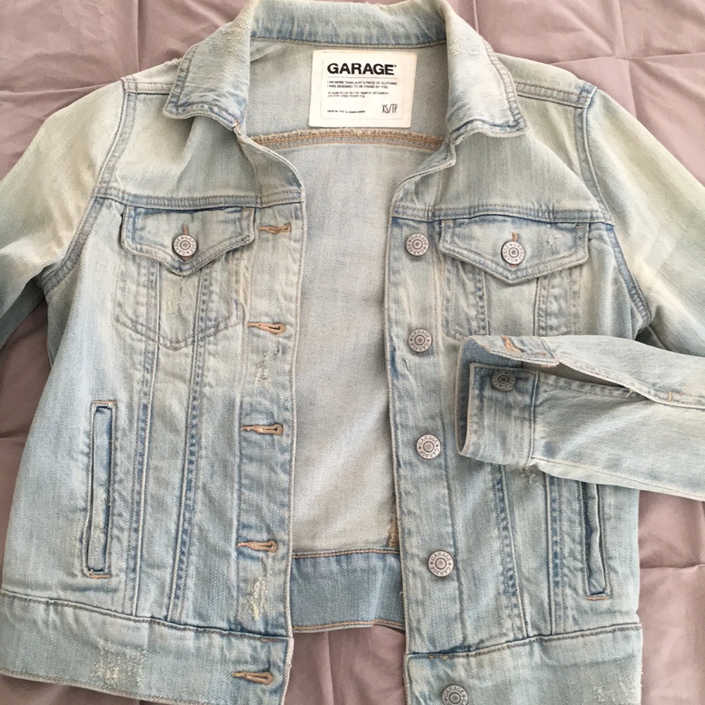 Jean jacket - Picture 2 of 3